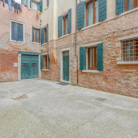 Appartement Ground Floor Oasi - Quiet And Design Near San Marco